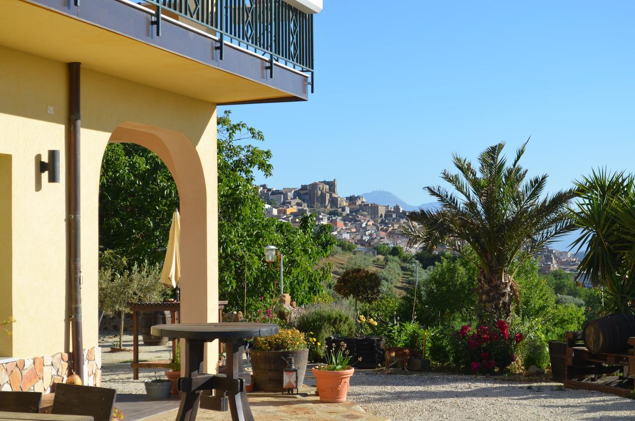 Villa Della Mimosa Alia Екстериор снимка
